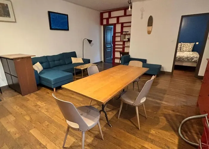 T2 - Proche Centre Apartment